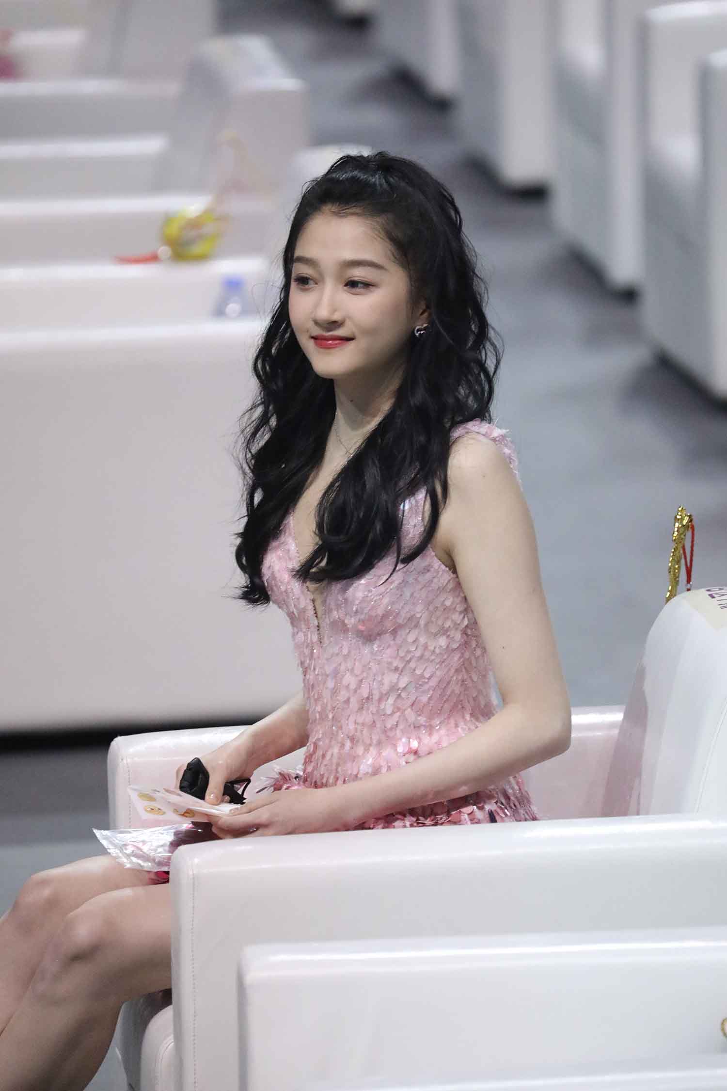 【76张/467M】关晓彤 粉色短裙