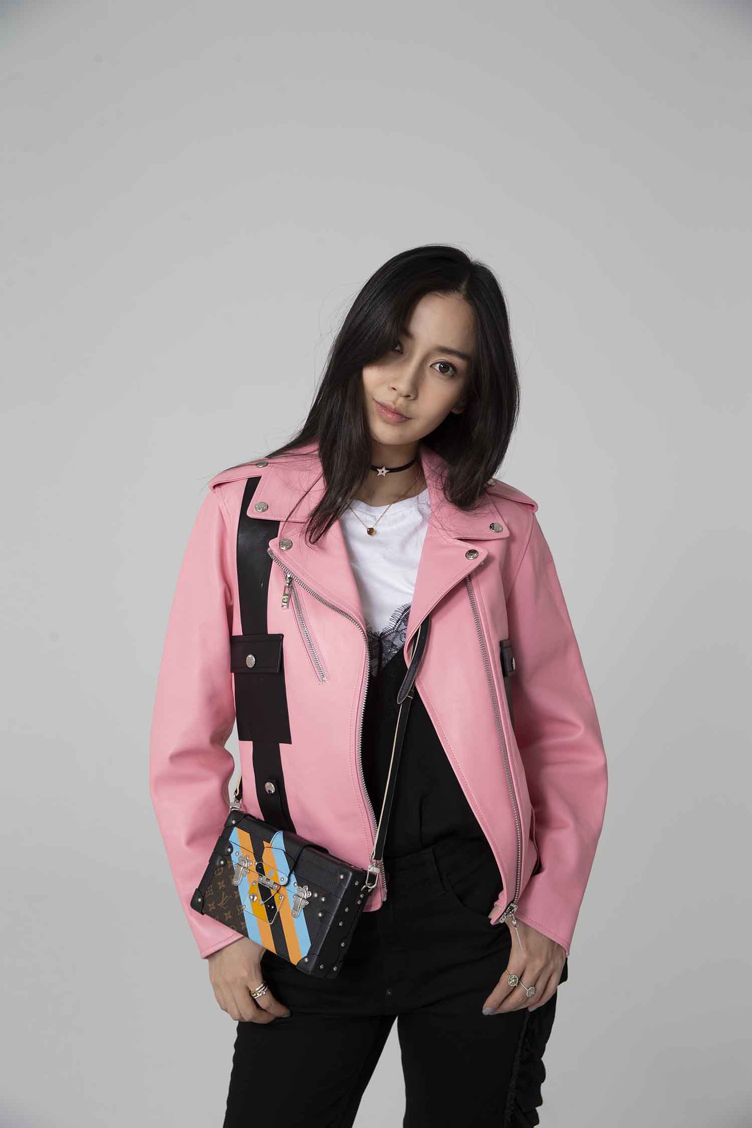 【CR2原图 37张/805M】杨颖 红色皮衣