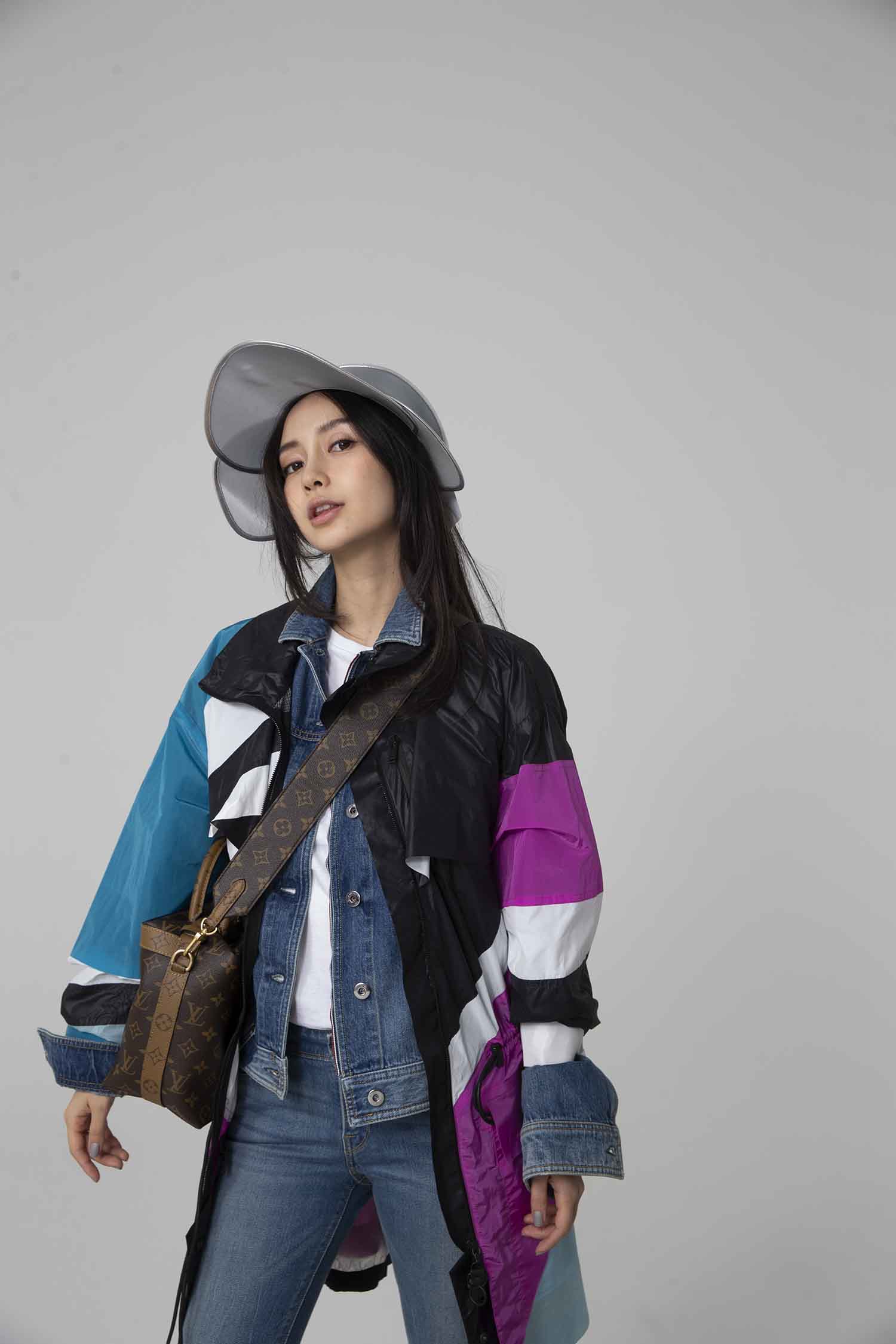 【CR2原图 33张/722M】杨颖 多彩风衣