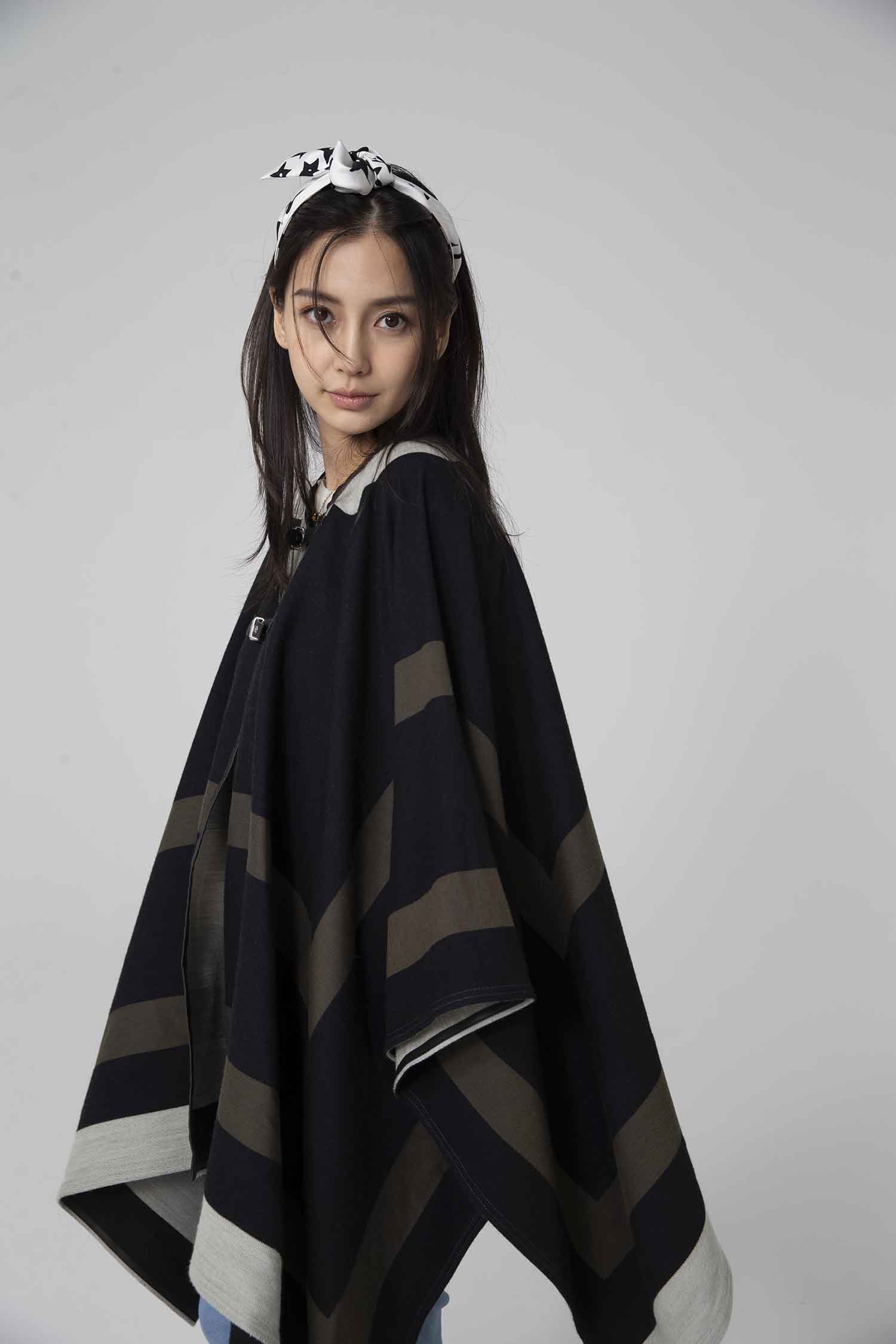 【CR2原图 38张/832M】杨颖 条纹斗篷