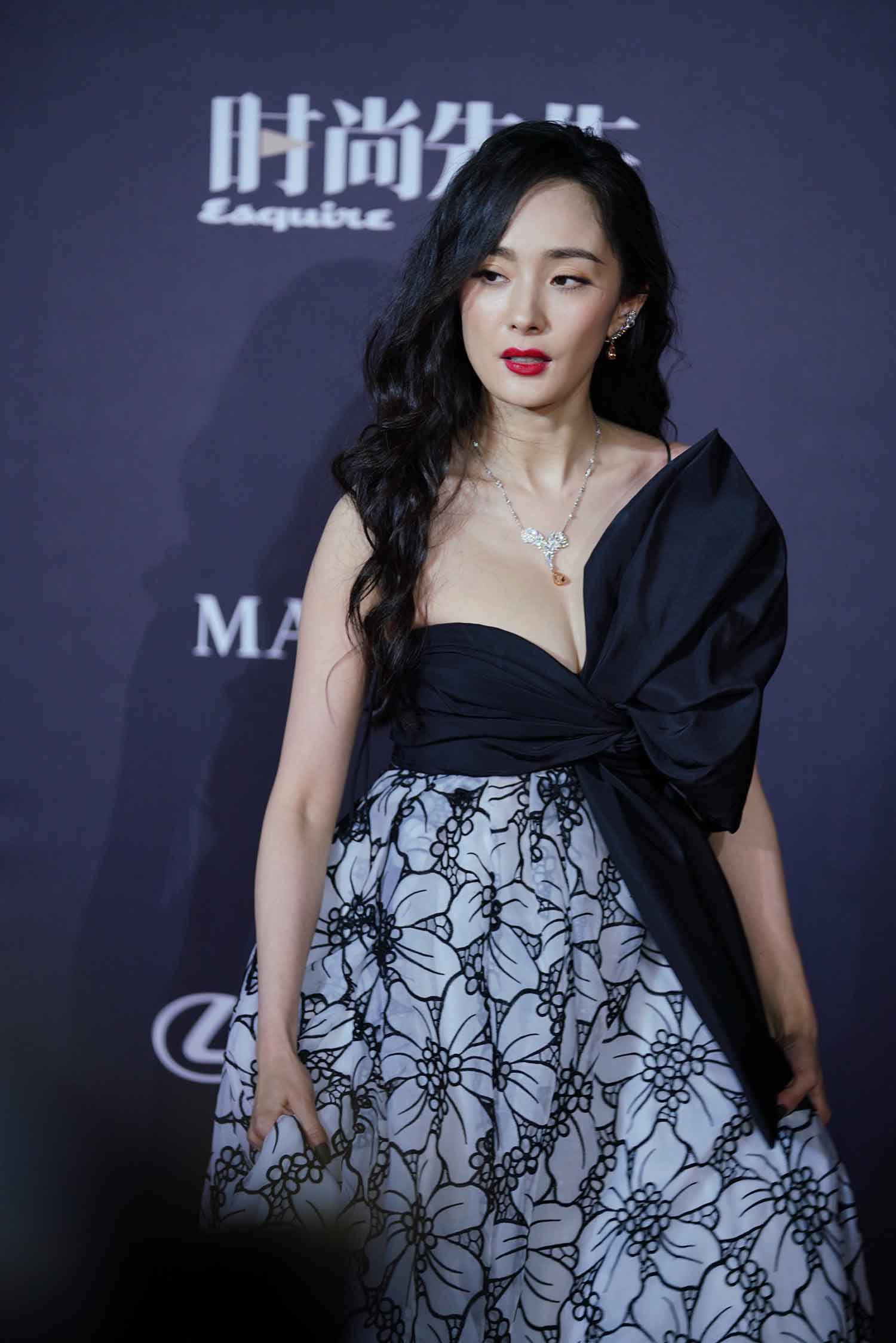 【45张/417M】杨幂 时尚先生发布会