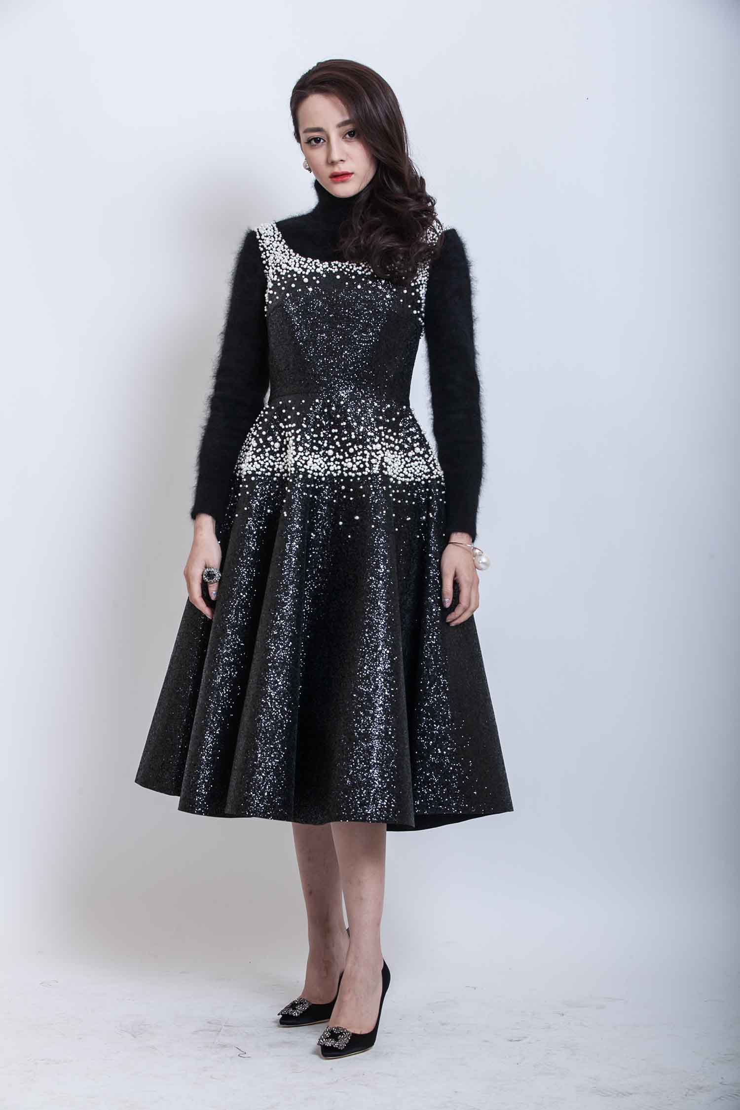 【240张/741M】迪丽热巴 棚拍写真