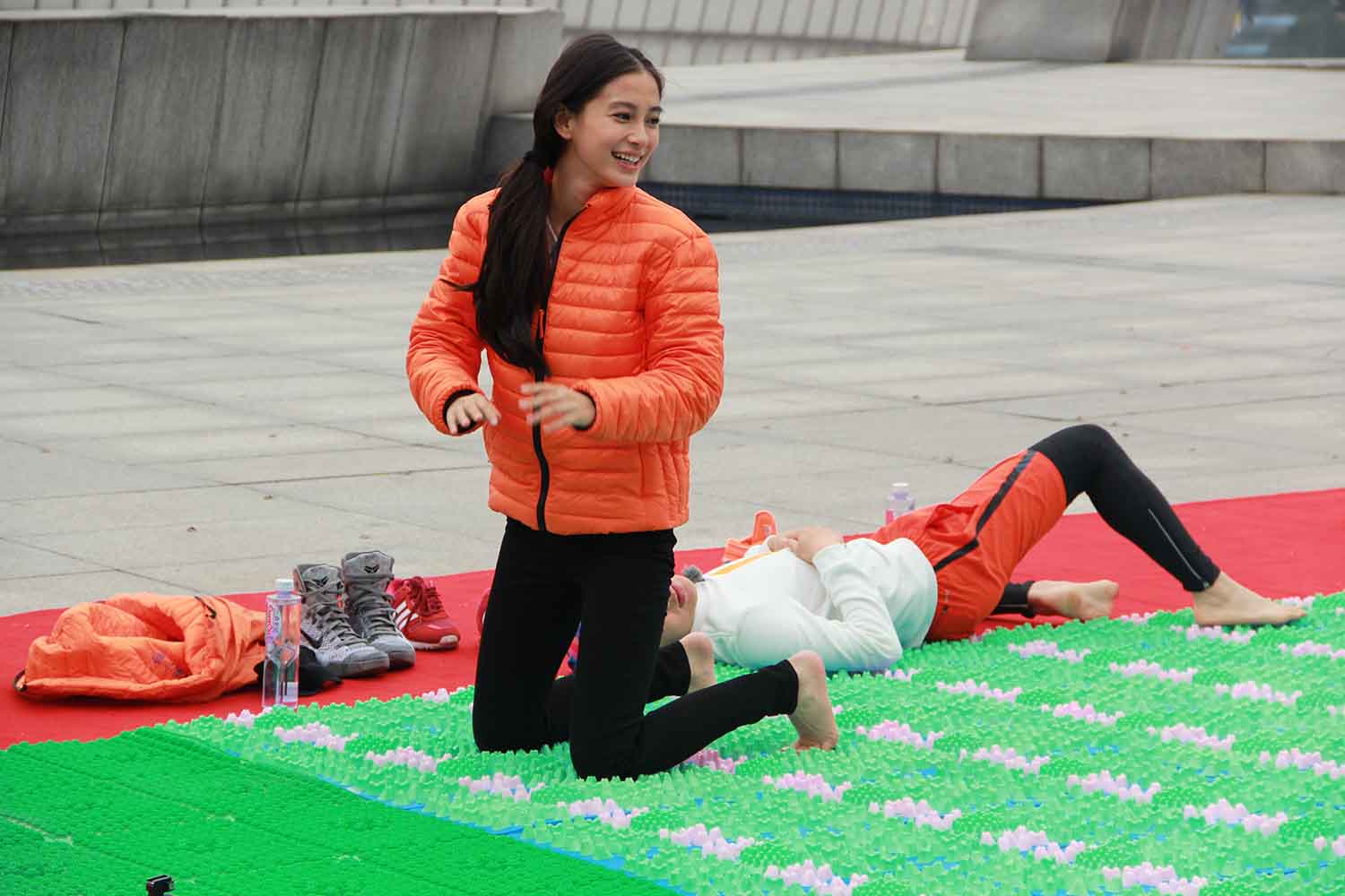 【231张/1.23G】杨颖 跑男光脚节目现场