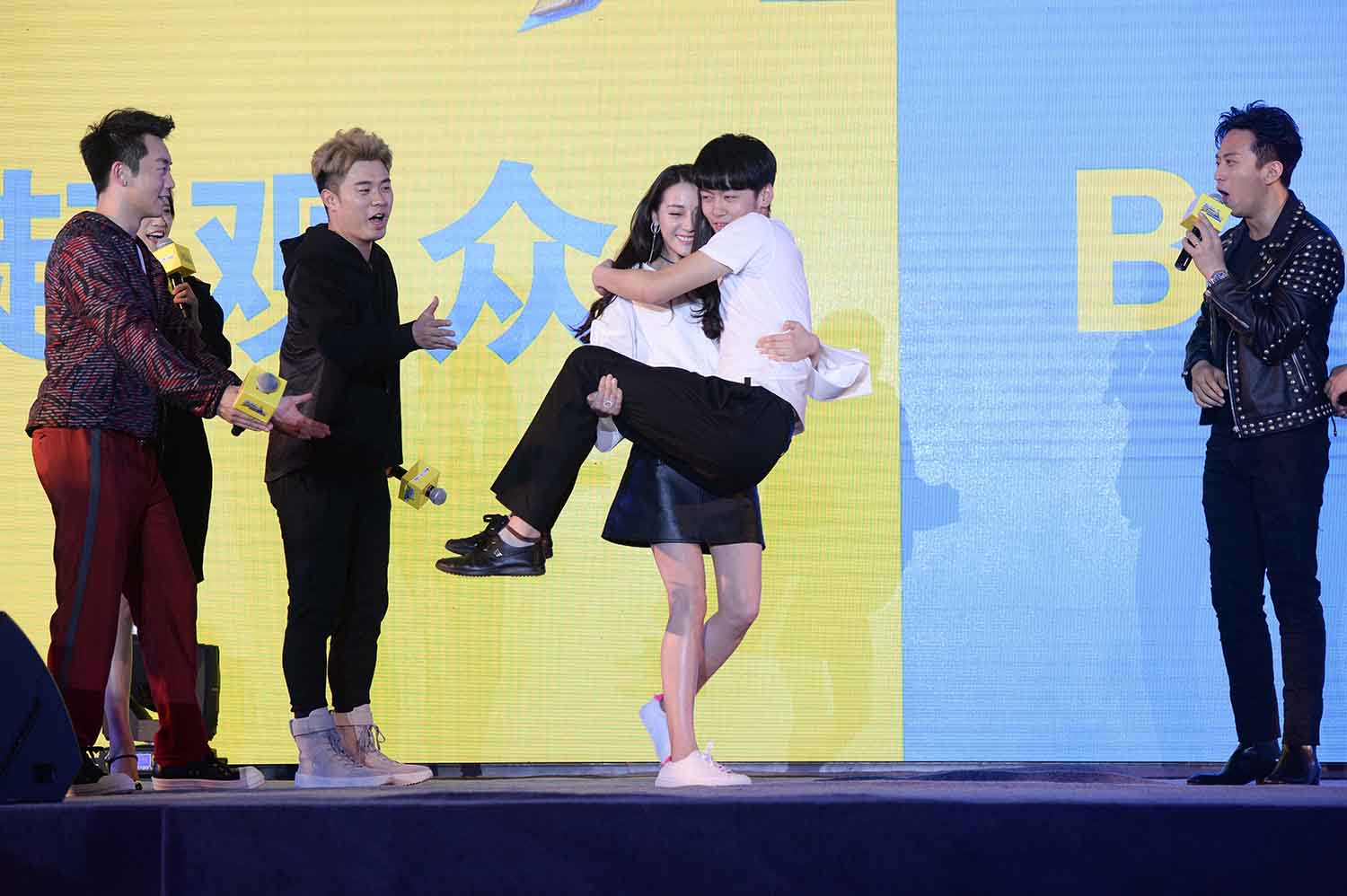 【116张/192M】迪丽热巴  跑男发布会