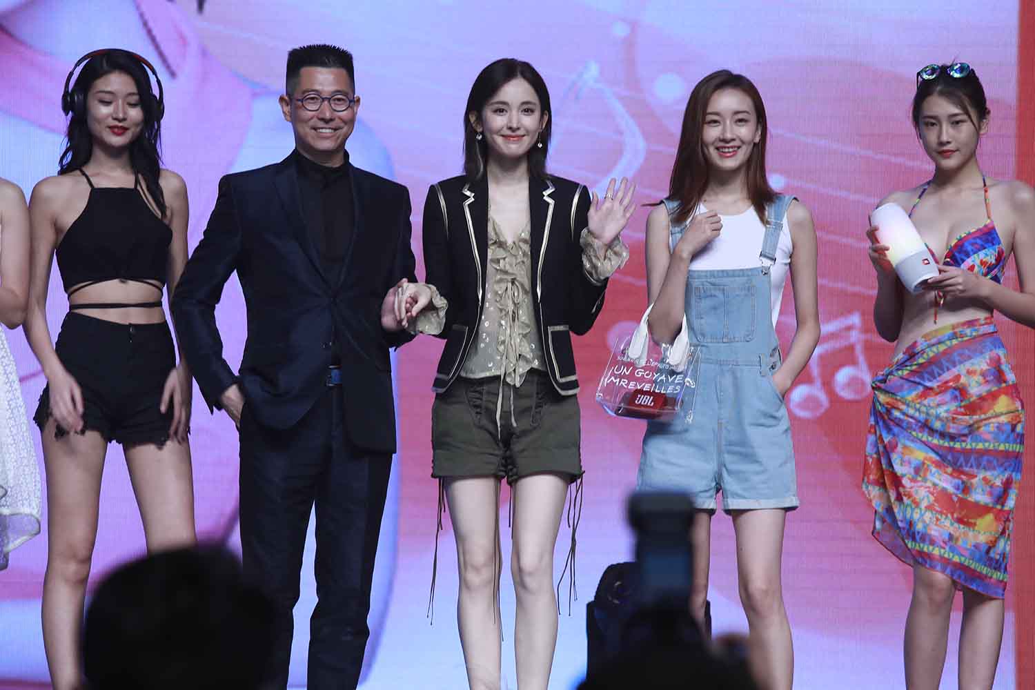 【770张/3.31G】古力娜扎 JBL新闻发布会