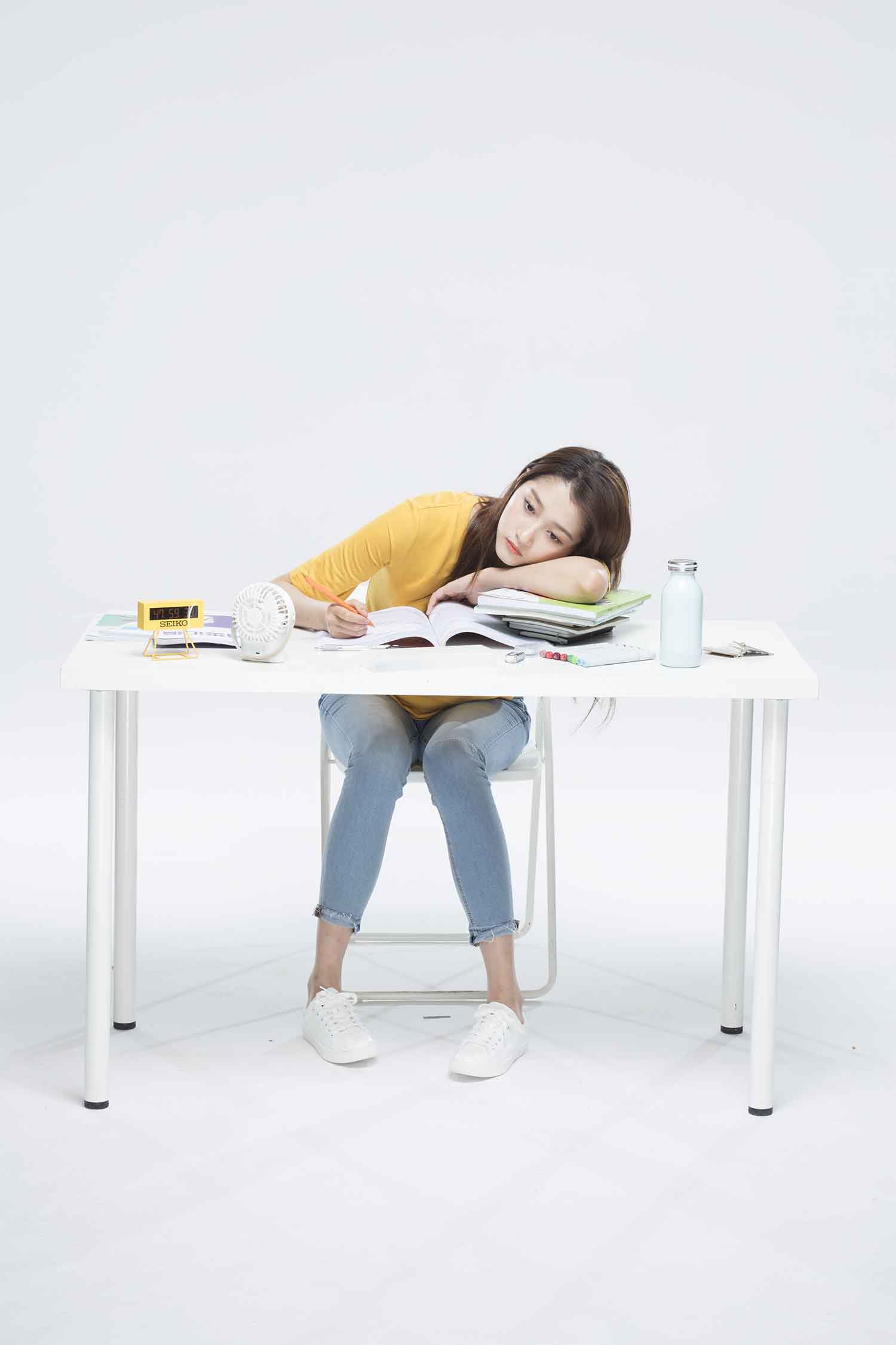 【TIF原图 12张/1.4G】关晓彤 高清广告棚拍2