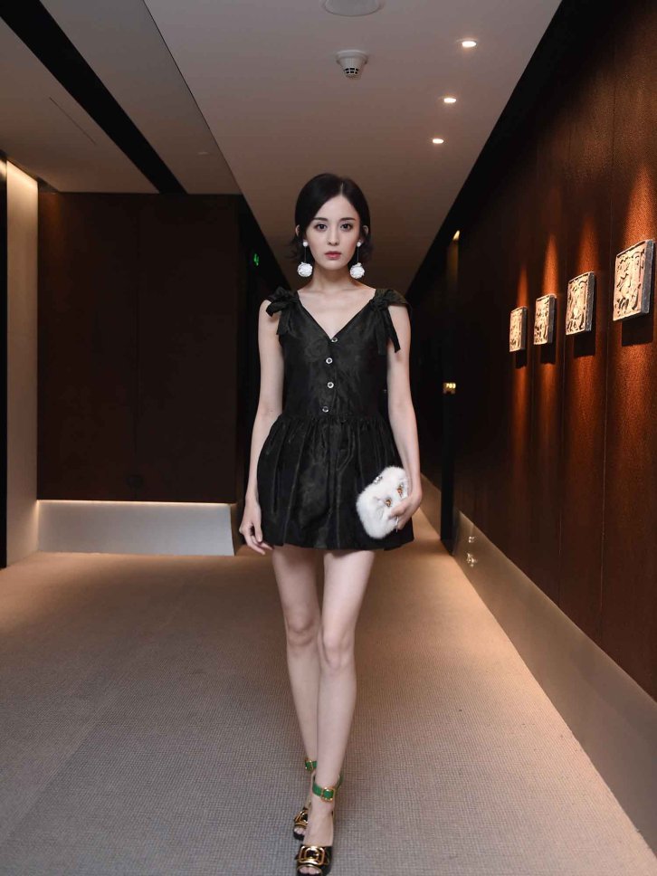 【337张/3.13G】古力娜扎 Prada新品发布会