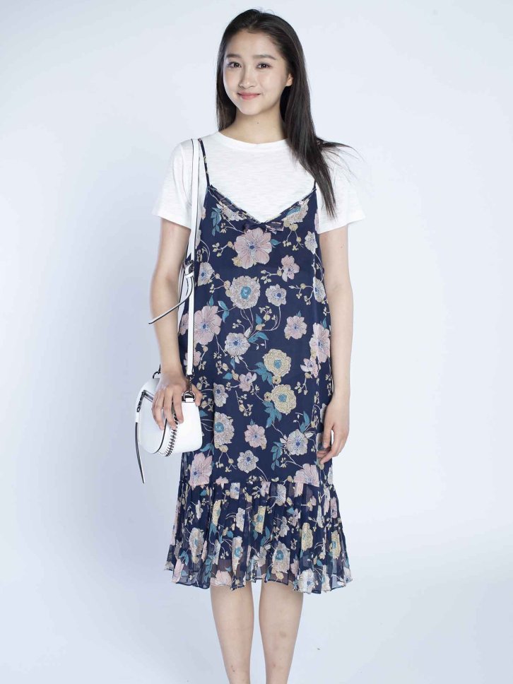 【CR2原图 23张/553M】关晓彤 碎花吊带裙