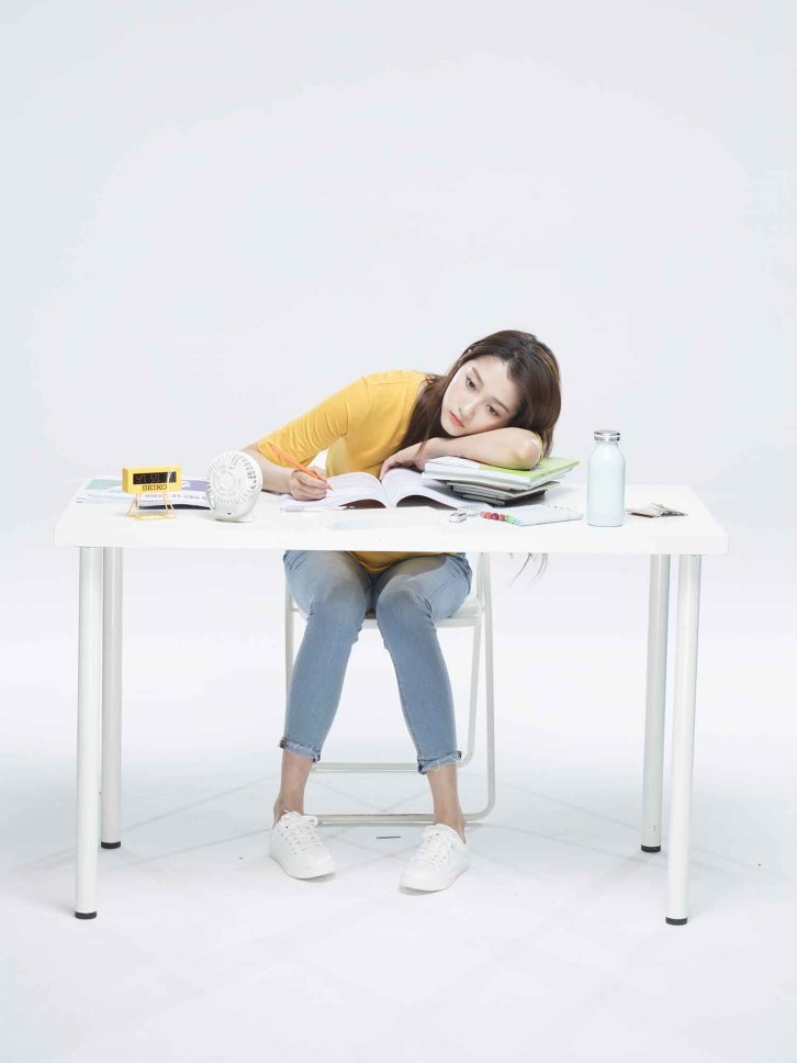 【TIF原图 12张/1.4G】关晓彤 高清广告棚拍2